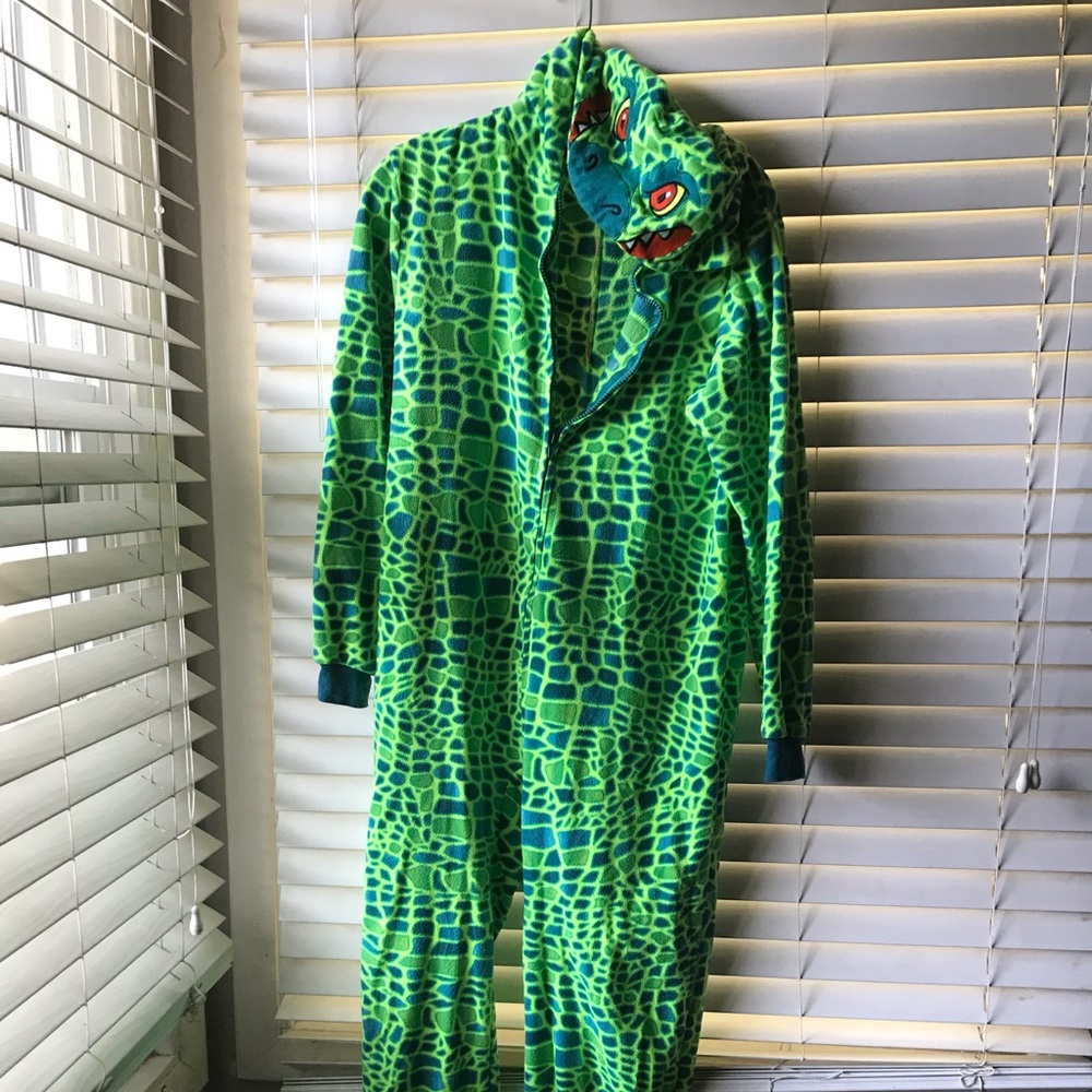 Lizard girls onesie size XL 14-16